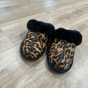 Leopard print uggs